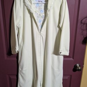 Cream Long Zip-Up Robe with Lace Trim